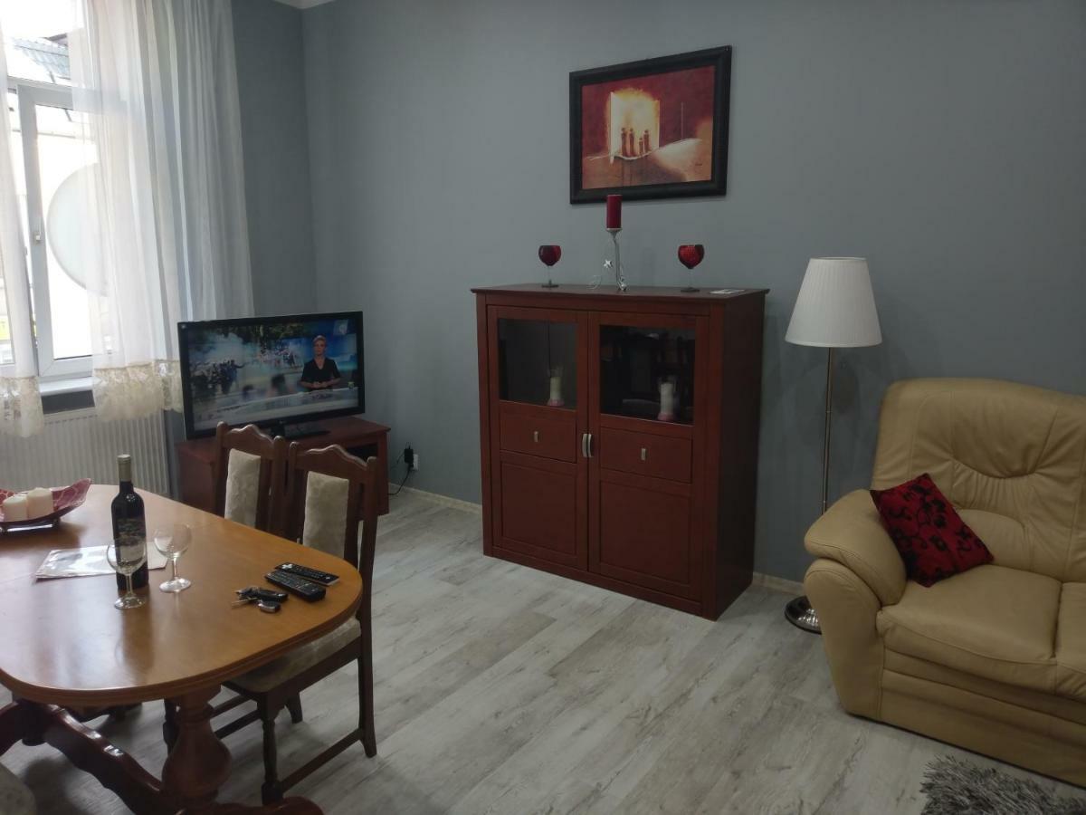 Ferienwohnung Apartament U Doris Słupsk Exterior foto
